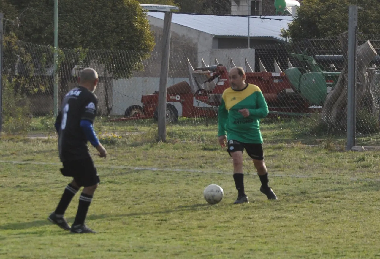 2b93b213ef0d1d174cab4ed3d7888cc56def907b