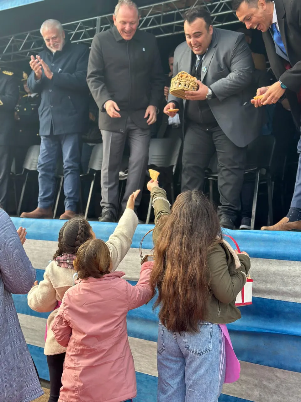 25 DE MAYO (31)