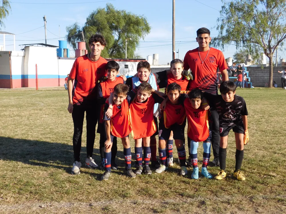 Infantiles Juveniles Centro Social San Lorenzo Bulnes Ateneo Vecinos Argentinso Jrs (93)