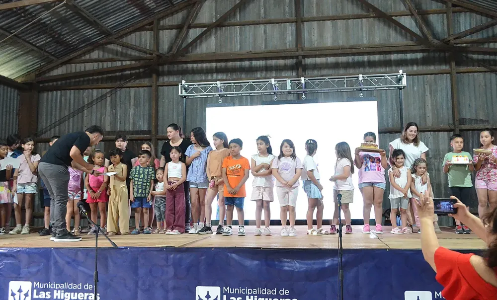 TALLERES CULTURALES 2025 (46)