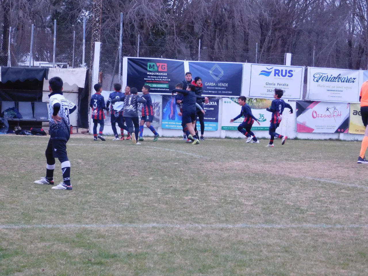 Centro Social vs Lutgardis vs Banda Norte (67)