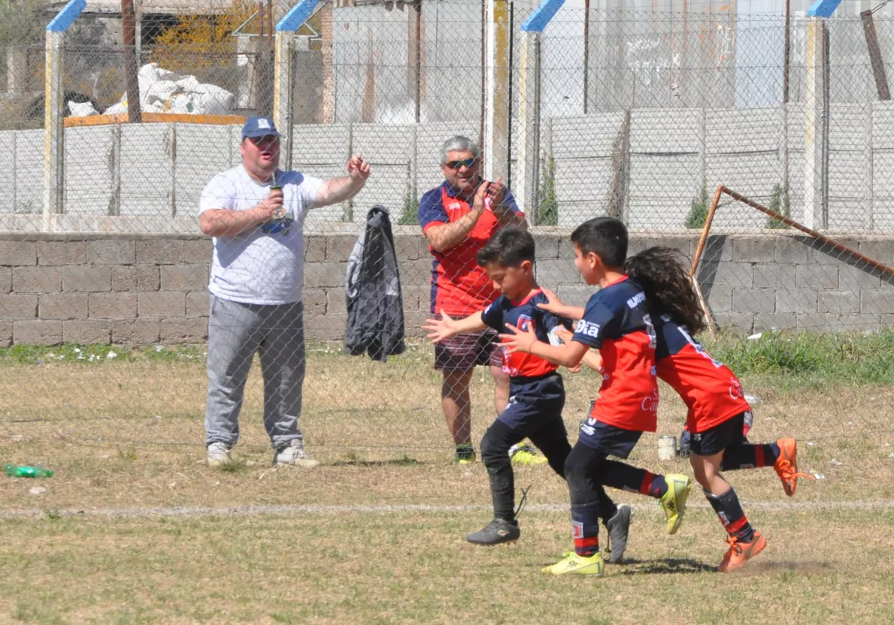 Centro Social vs Defensores de Alberdi vs Juventud Unida Río Cuarto (136)