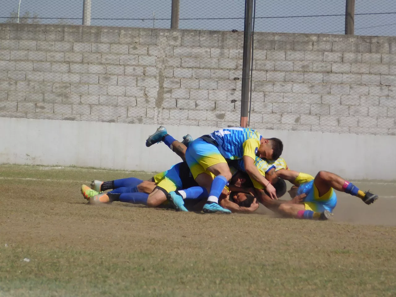 Rosario FC vs Centro Social (7)