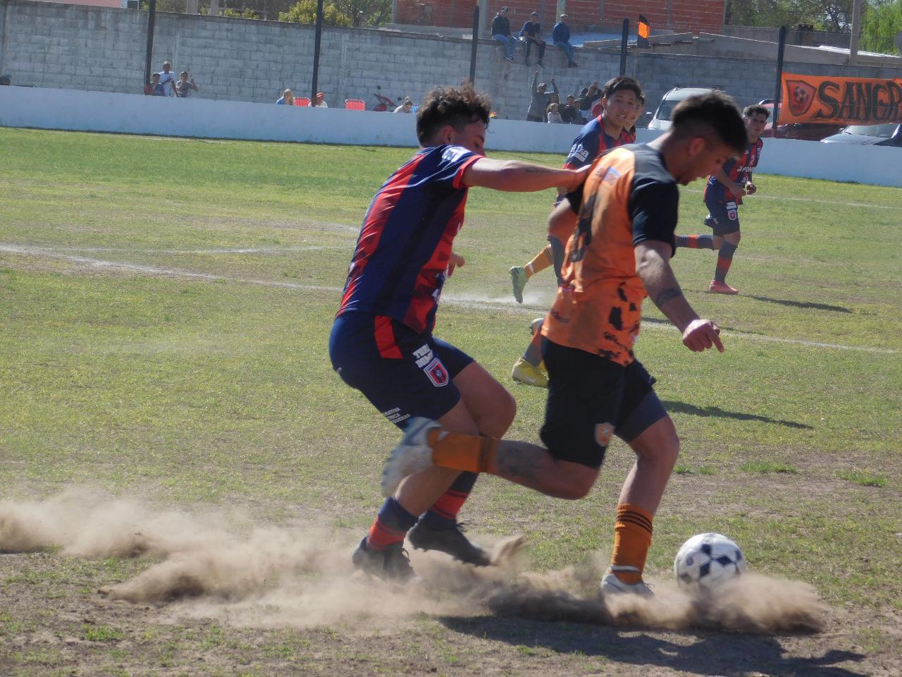 Renato Cesarini vs Centro Social (7)