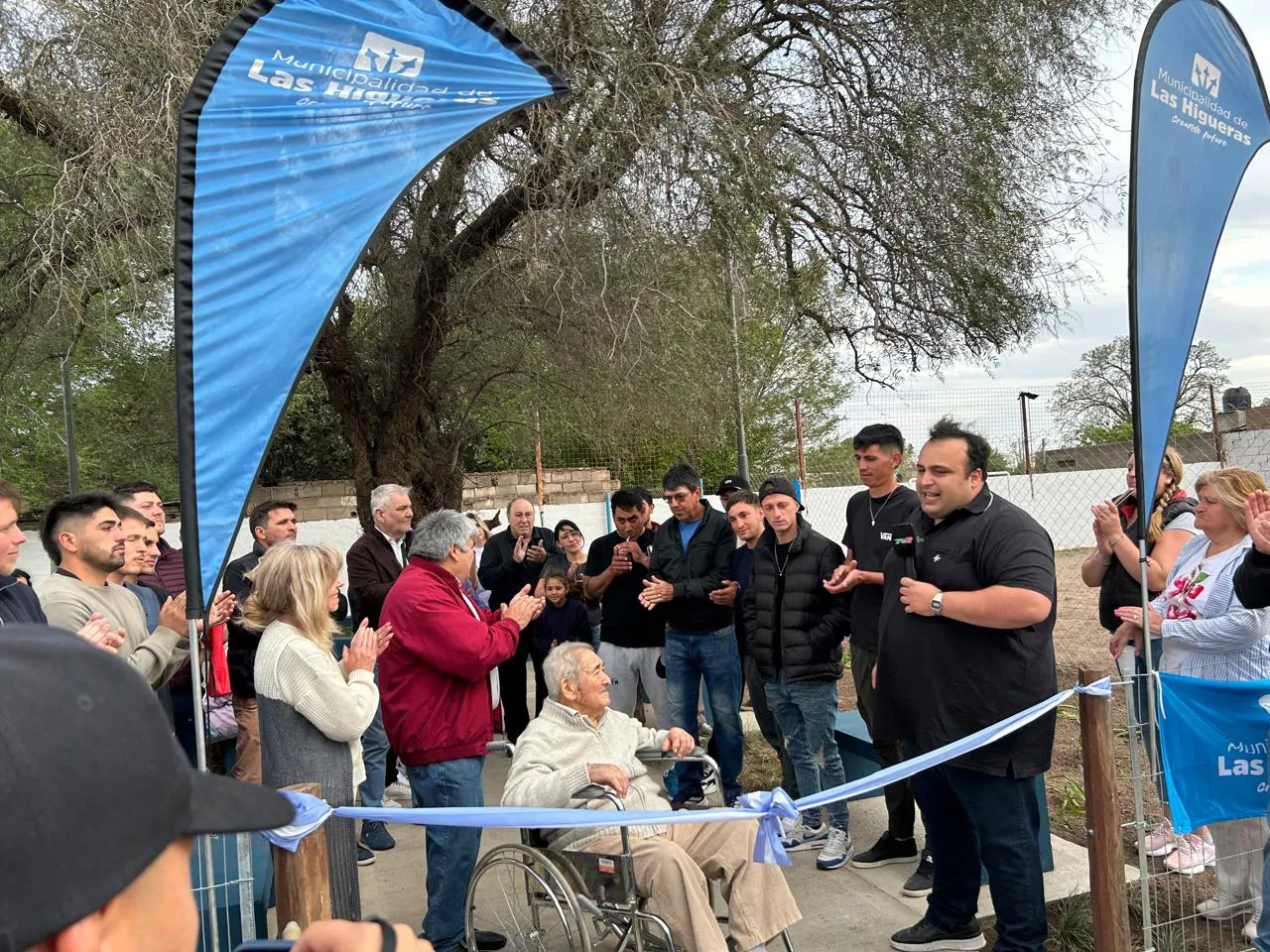 INAUGURACIÓN PLAZA ABUELOS MAÑEZ (7)