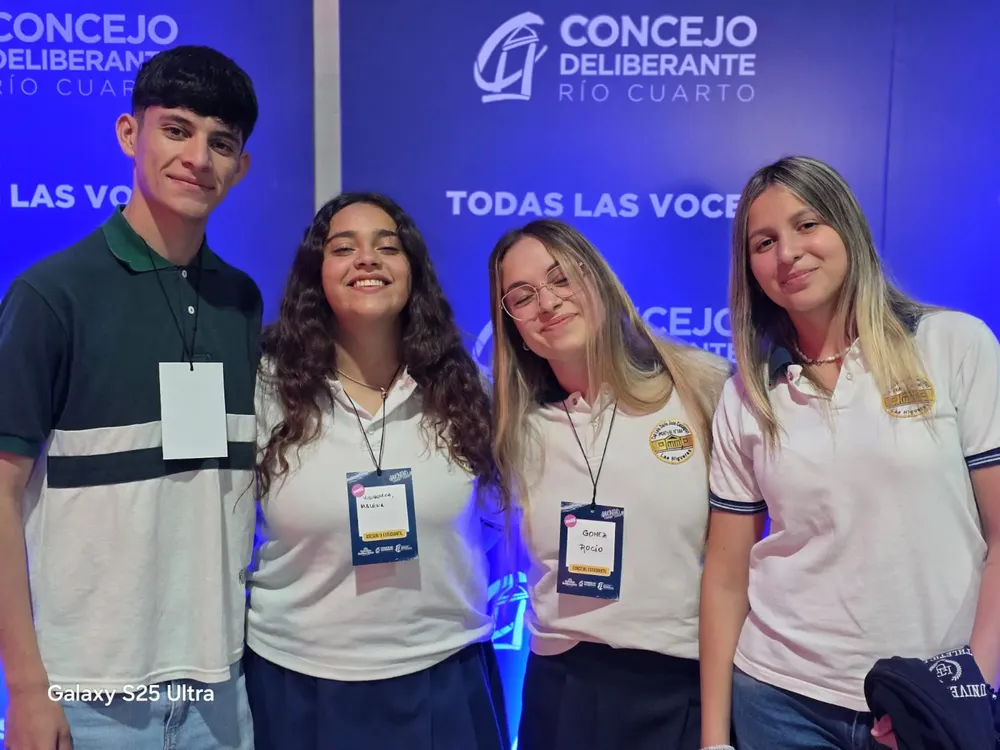 PARLAMENTO ESTUDIANTIL 4