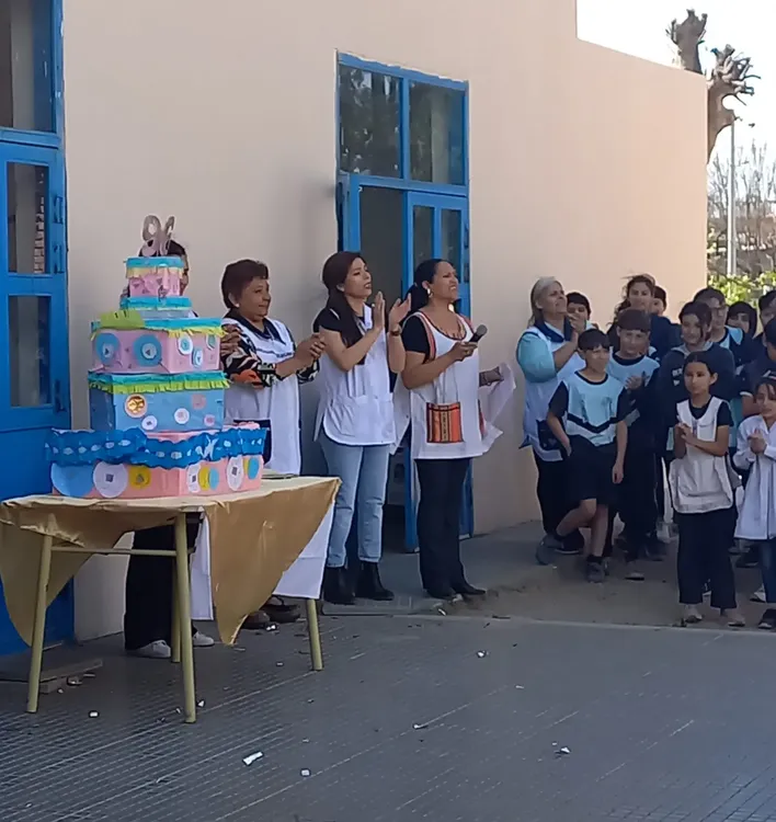 96 AÑOS ESCUELA NEWBERY (5)