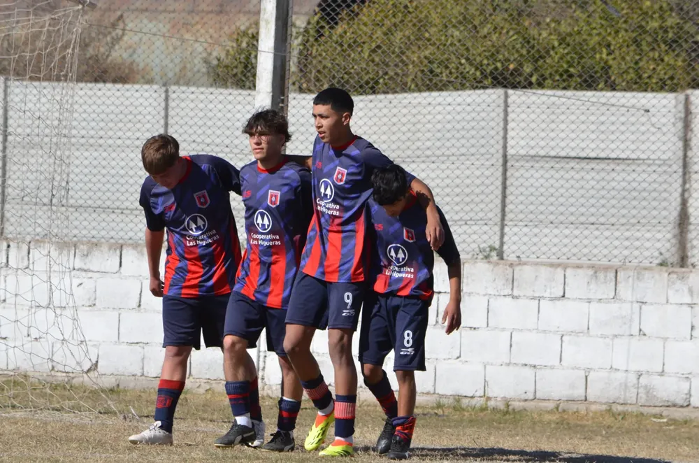 Infanto Juveniels Centro Social Roncedo Defensores Accion Juvenil (36)