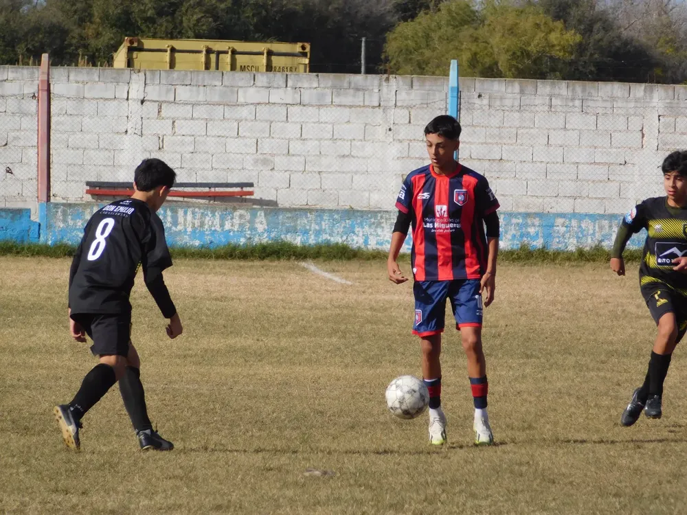 Centro Social vs Correos vs Defensores de Alberdi Socialeritas (140)