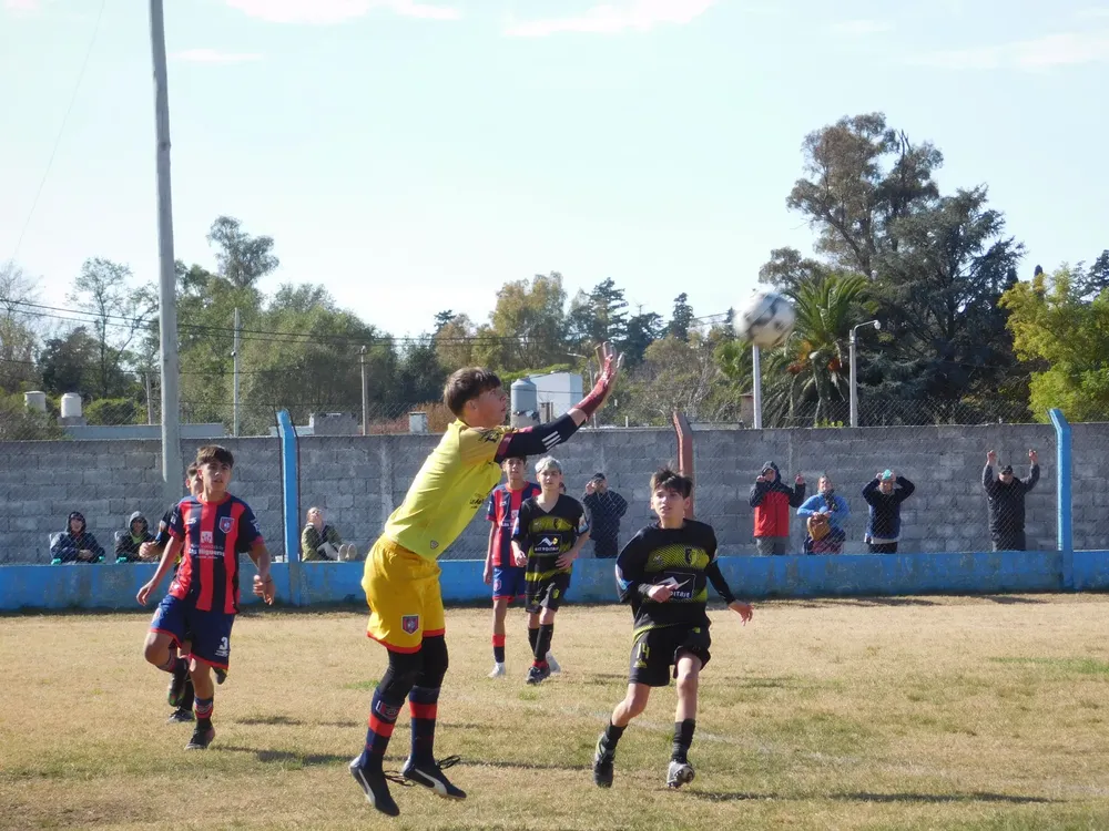Centro Social vs Correos vs Defensores de Alberdi Socialeritas (202)