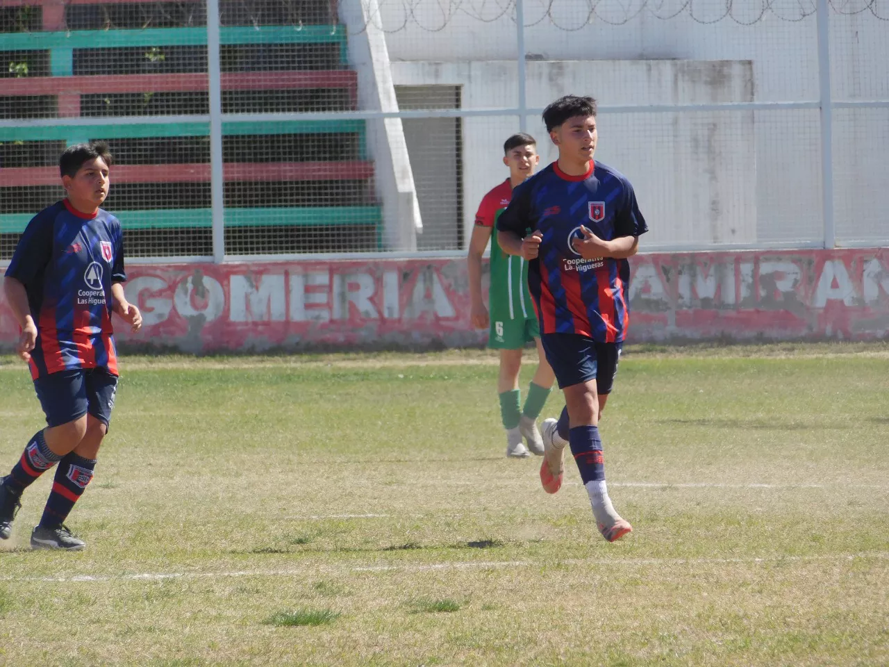 Centro Social vs Defensores de Alberdi vs Juventud Unida Río Cuarto (9)