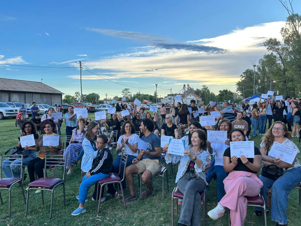 ENTREGA CERTIFICADOS  (8)