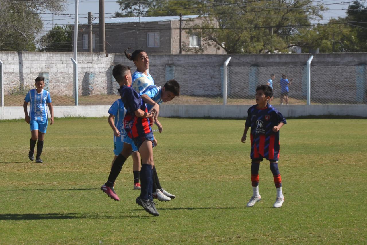 Centro Social B vs Alberdi (21)