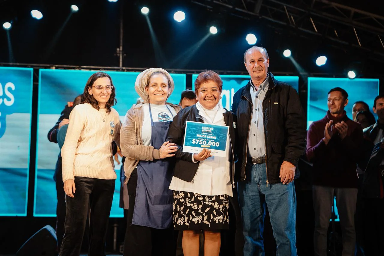 PREMIO (6)