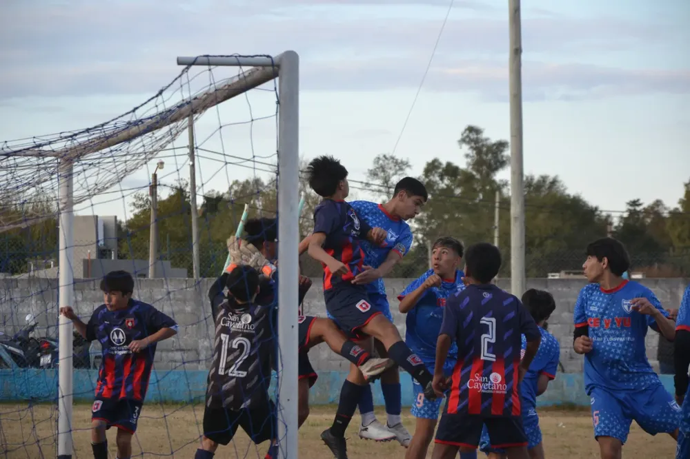 Centro Social vs Correos vs Defensores de Alberdi Socialeritas (125)