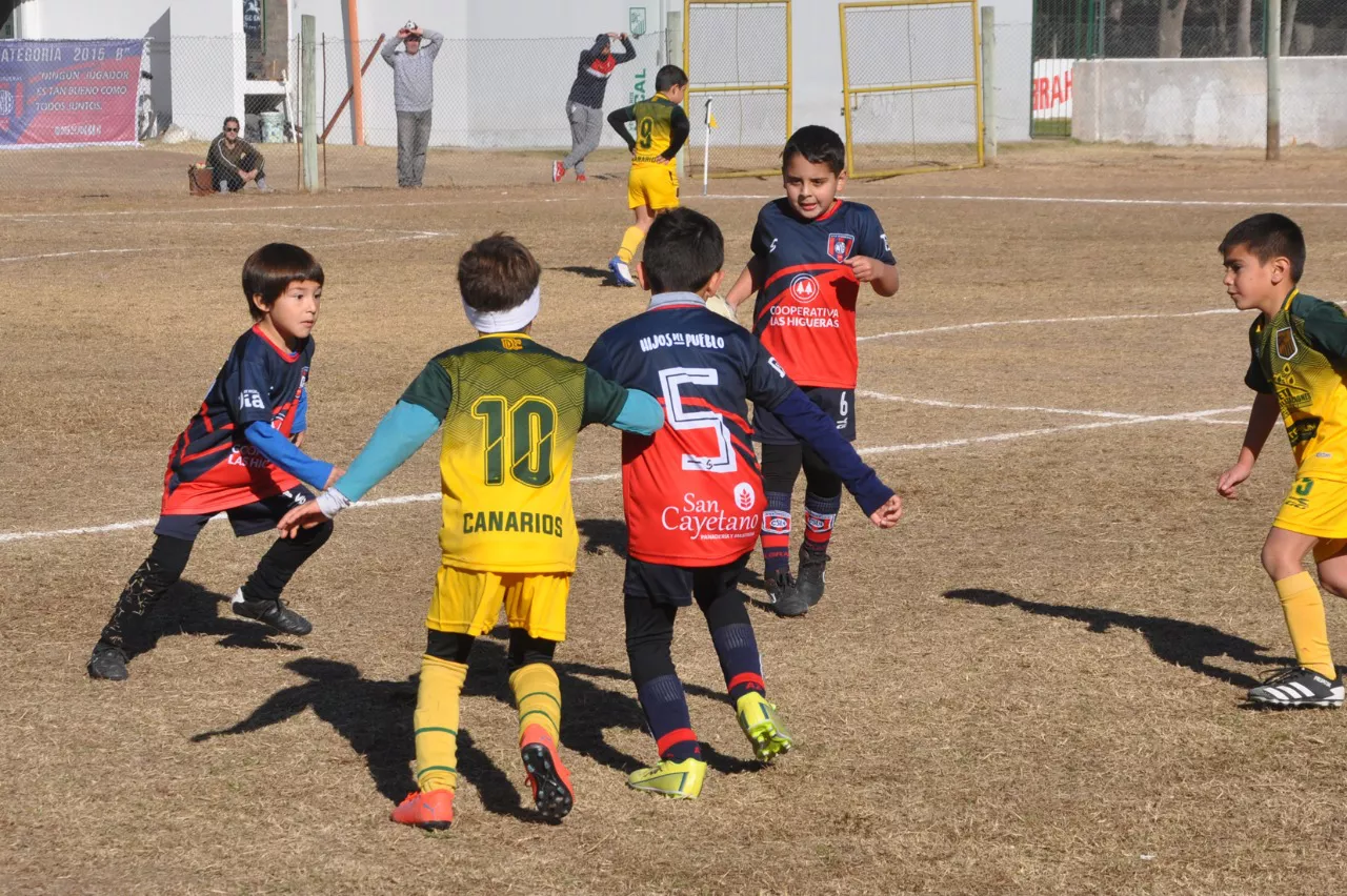Centro Social vs Roncedo vs Deportivo Rio Cuarto (20)