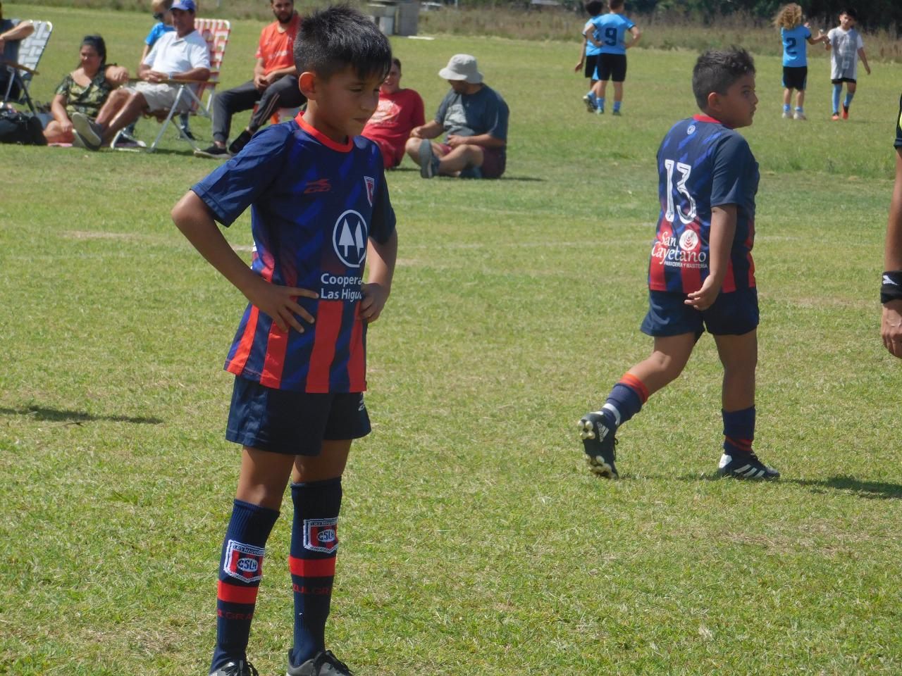 Centro Social Categoria 2013 Relampago Estudiantes (28)