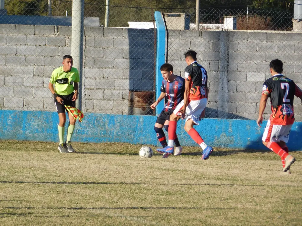 Fecha 9 Centro Social vs Confraternidad (9)