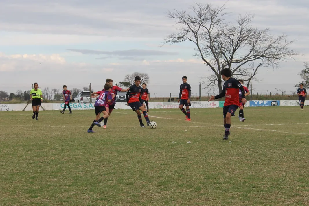 Fecha 10 Infantiles Juveniles Centro Social Fusión FC Atenas B (26)