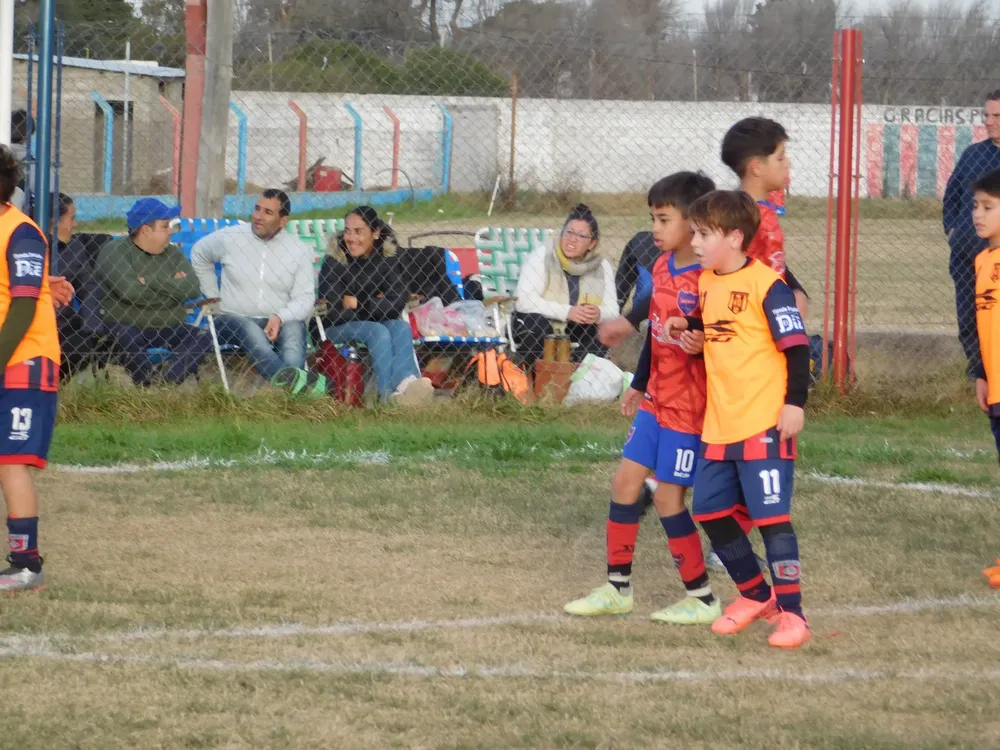 Centro Social San Lorenzo Bulnes Talleres Las Acequias Los Incas Achiras (158)
