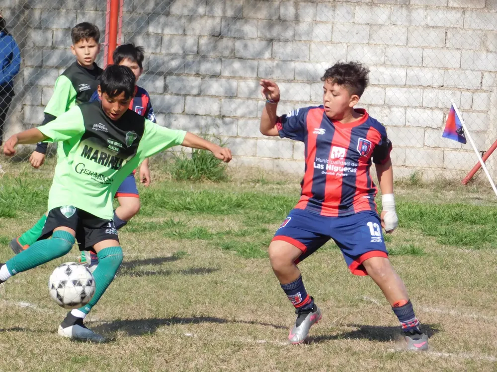 Centro Social Banda Norte Correos Renato Cesarini (166)