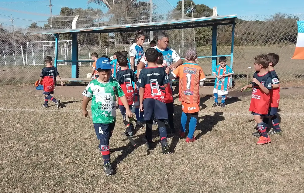 Infantiles Juveniles Centro Social San Lorenzo Bulnes Ateneo Vecinos Argentinso Jrs (174)