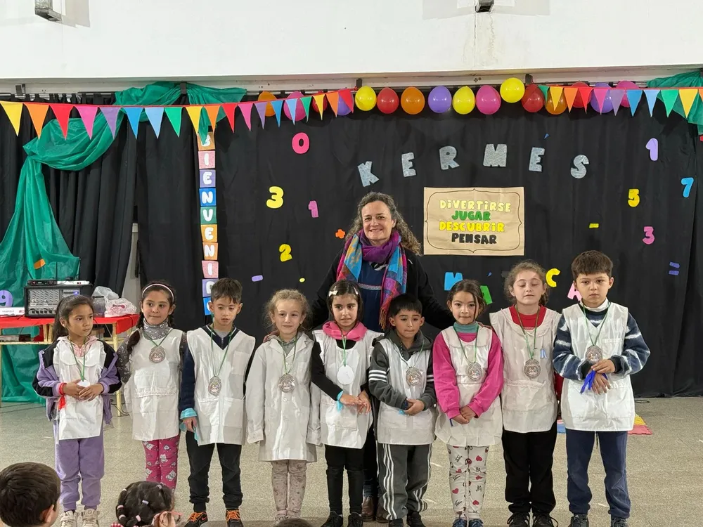 KERMES (13)