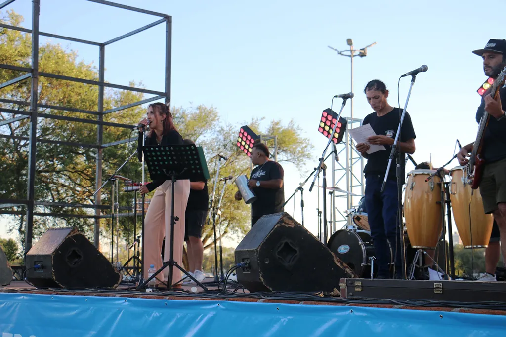 CICLOS DE VERANO RIO IV (3)