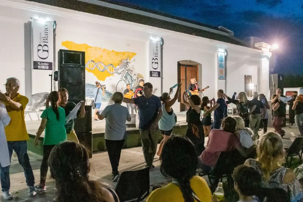 1705345647_Un_Verano_en_la_Estación_1
