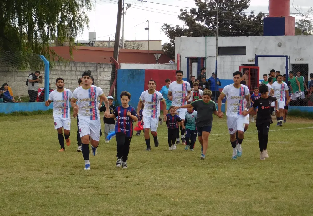 Centro Social Atletico San Basilio Fecha 10 (20)