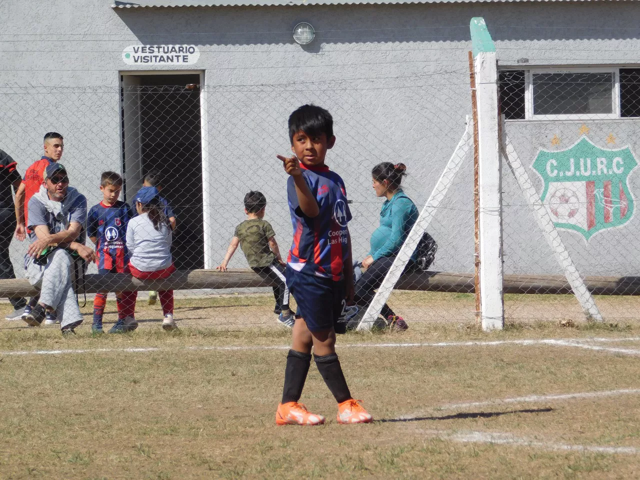Centro Social vs Defensores de Alberdi vs Juventud Unida Río Cuarto (40)