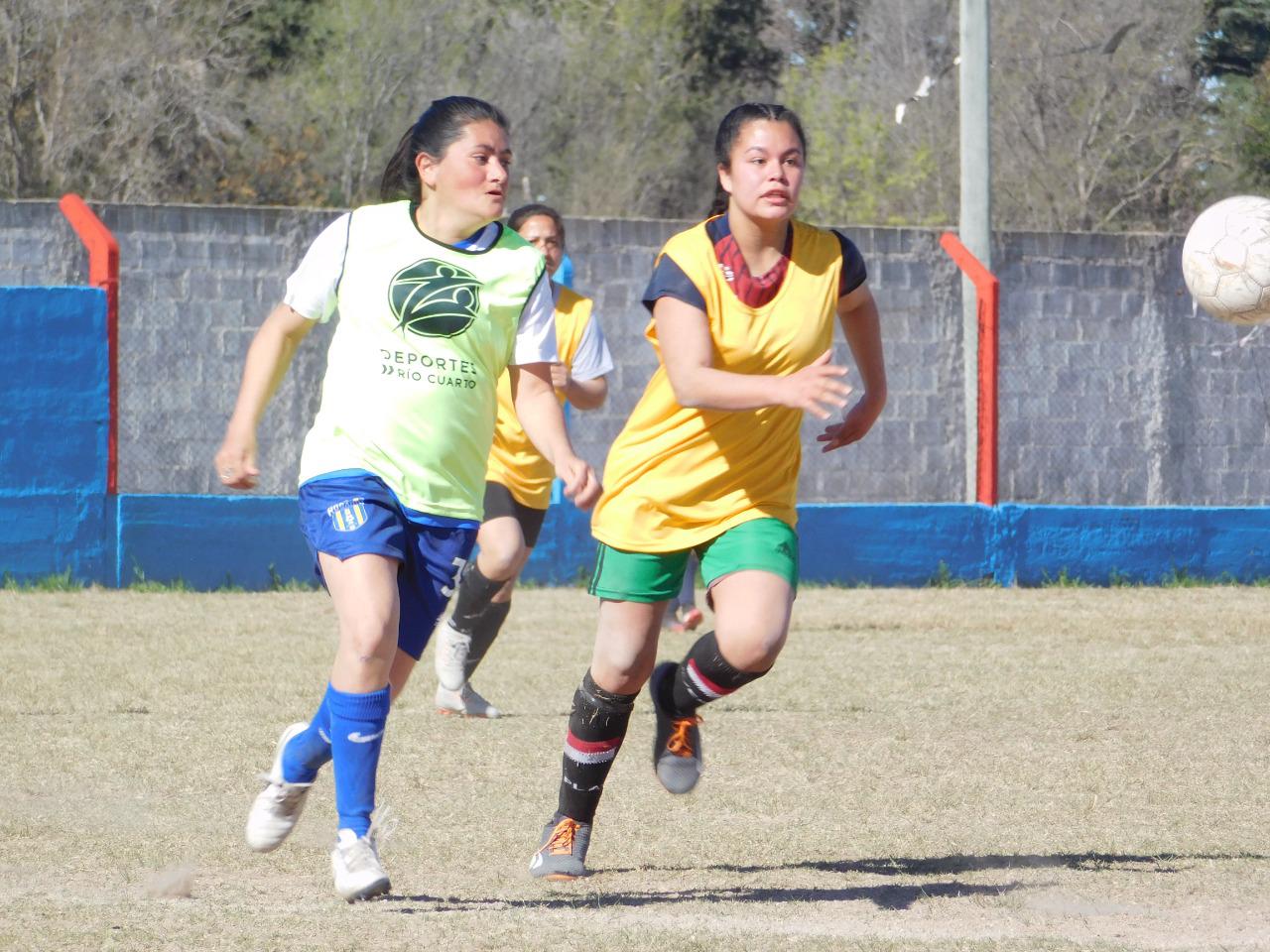 FEMENINO ROSARIO AMARILLO (14)