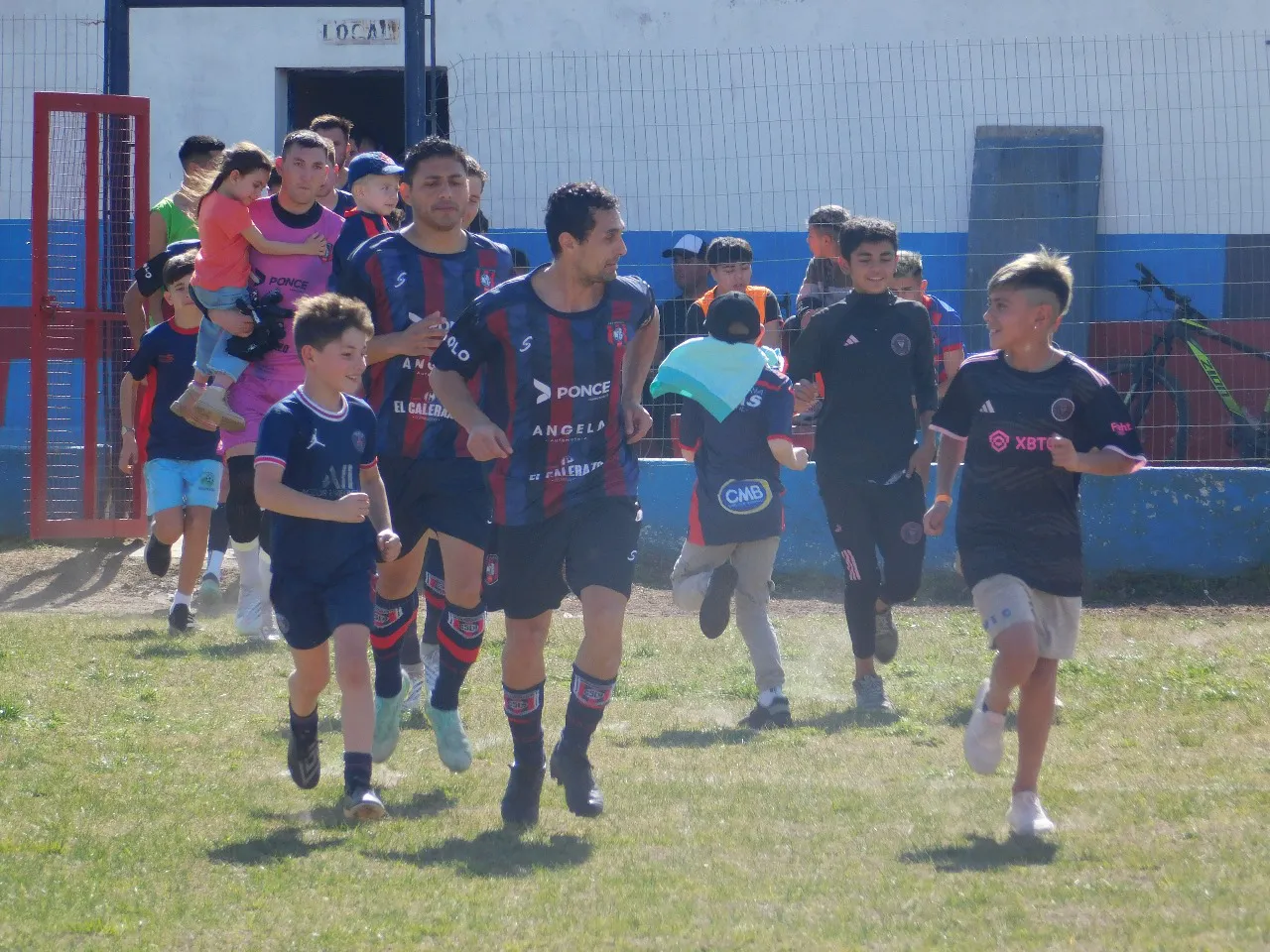 Centro Social Las Higueras vs Belgrano de Moldes (38)