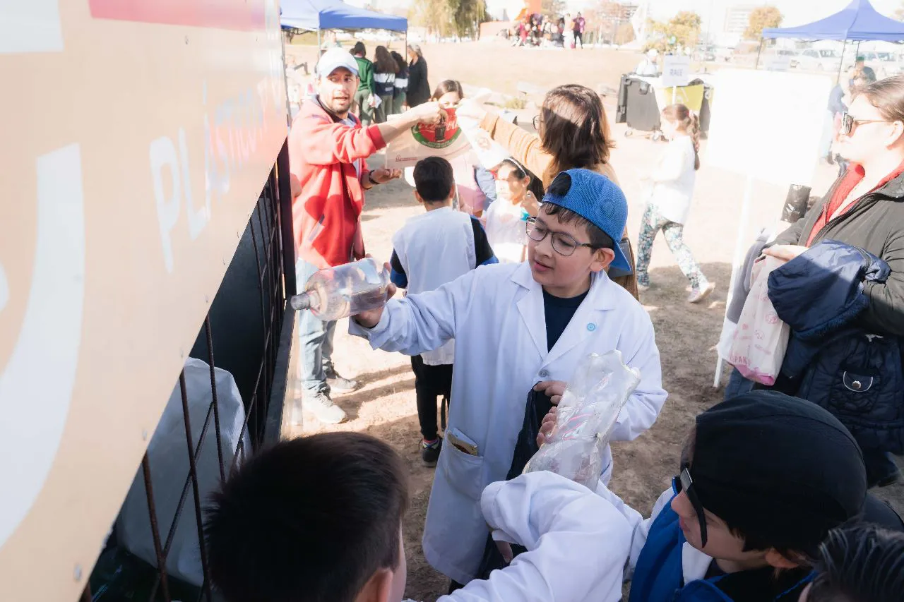 WhatsApp Image 2023-05-17 at 14.38.20 (1)