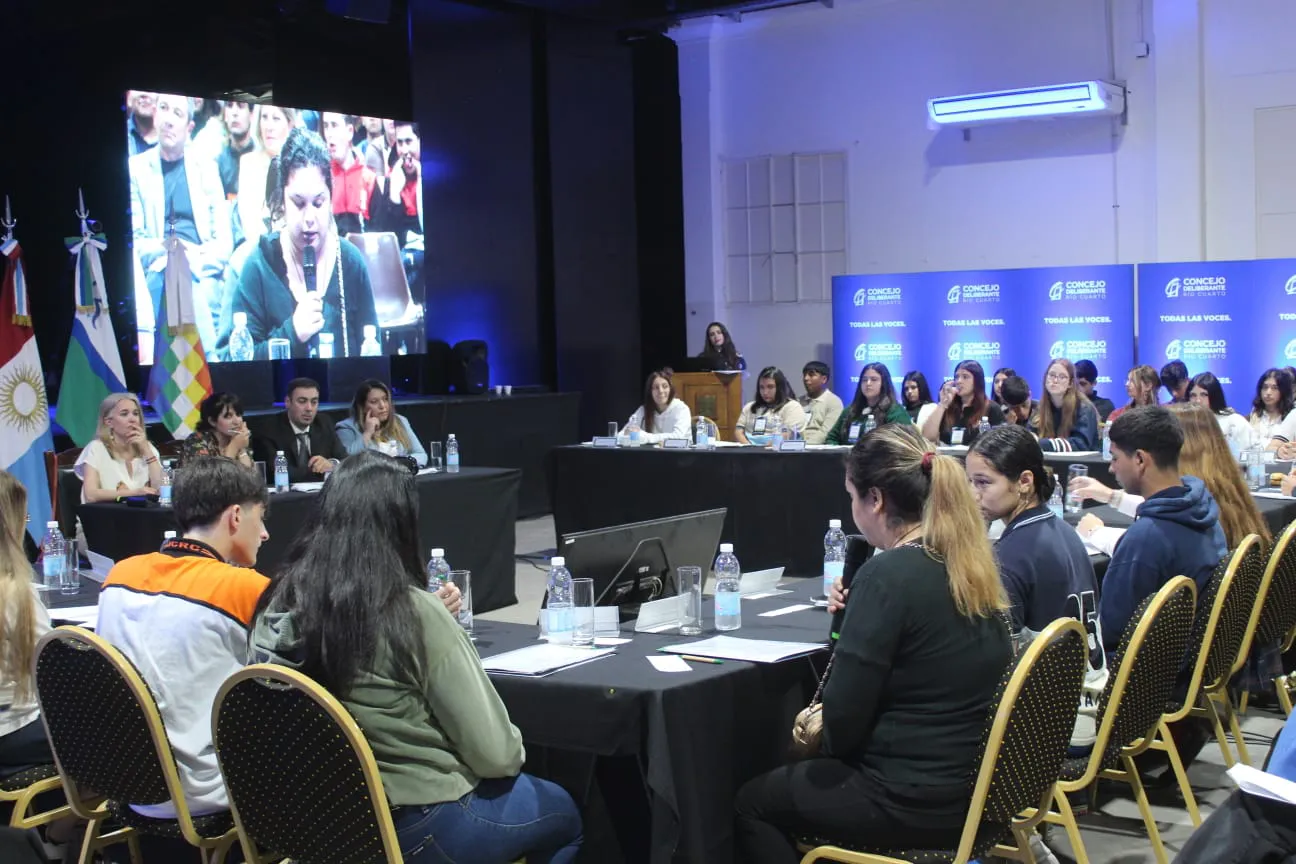 PARLAMENTO ESTUDIANTIL (3)