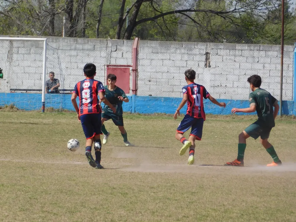 Centro Social Banda Norte Correos Renato Cesarini (98)