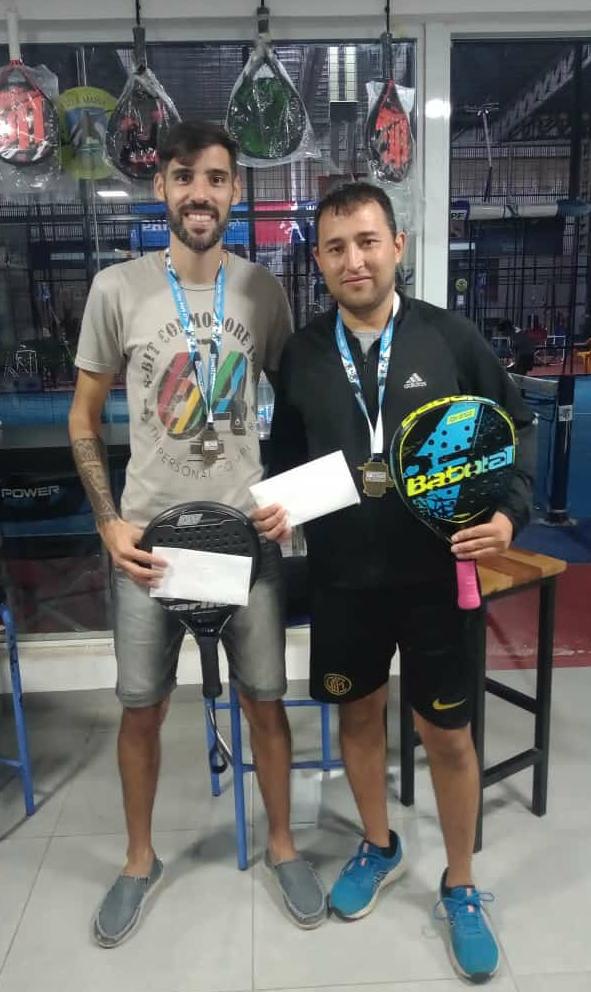 MAURICIO Y  MARIANO (1)