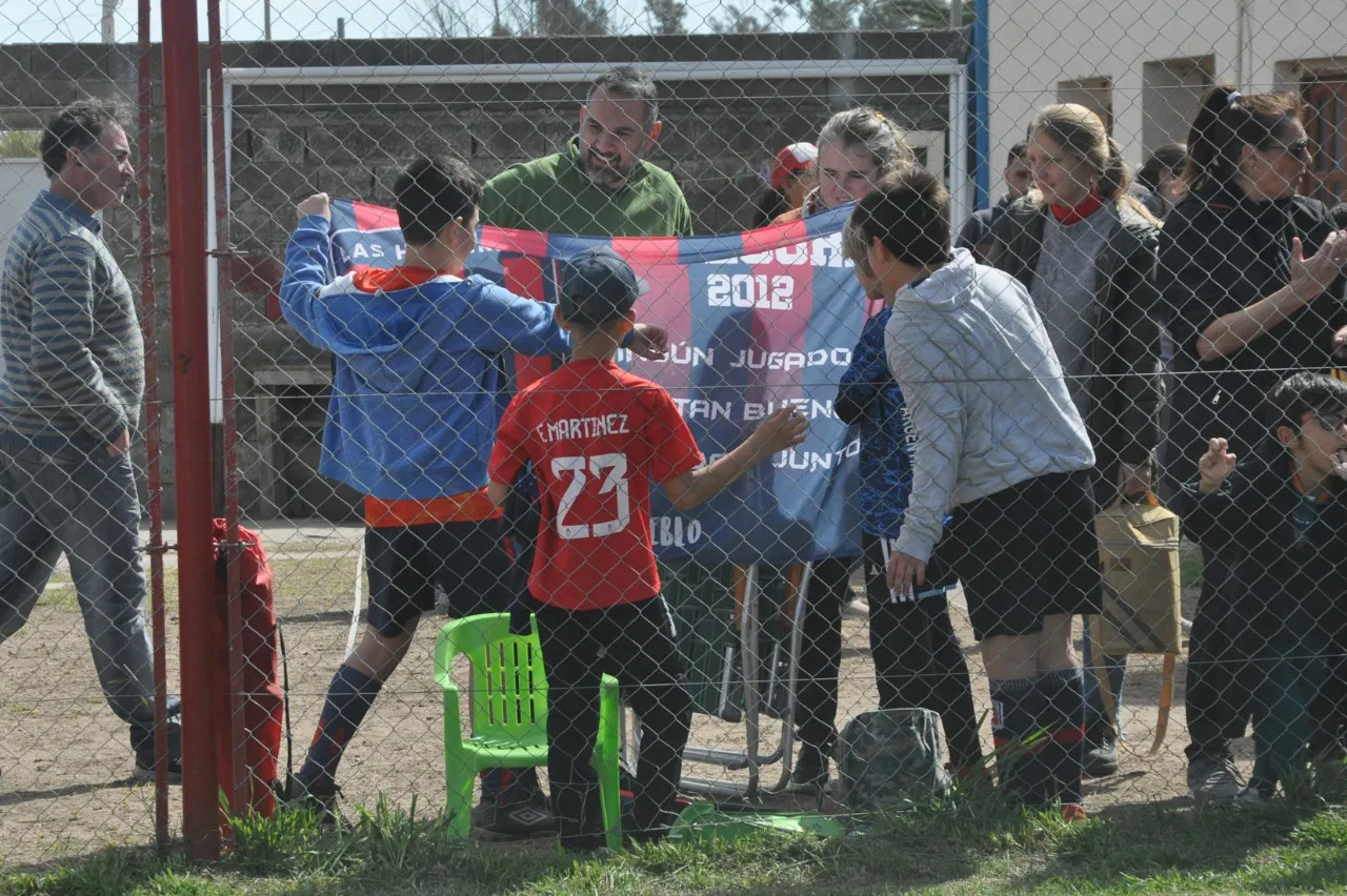 Centro Social Deportivo Municipal Acción Juvenil Socialeritas (25)