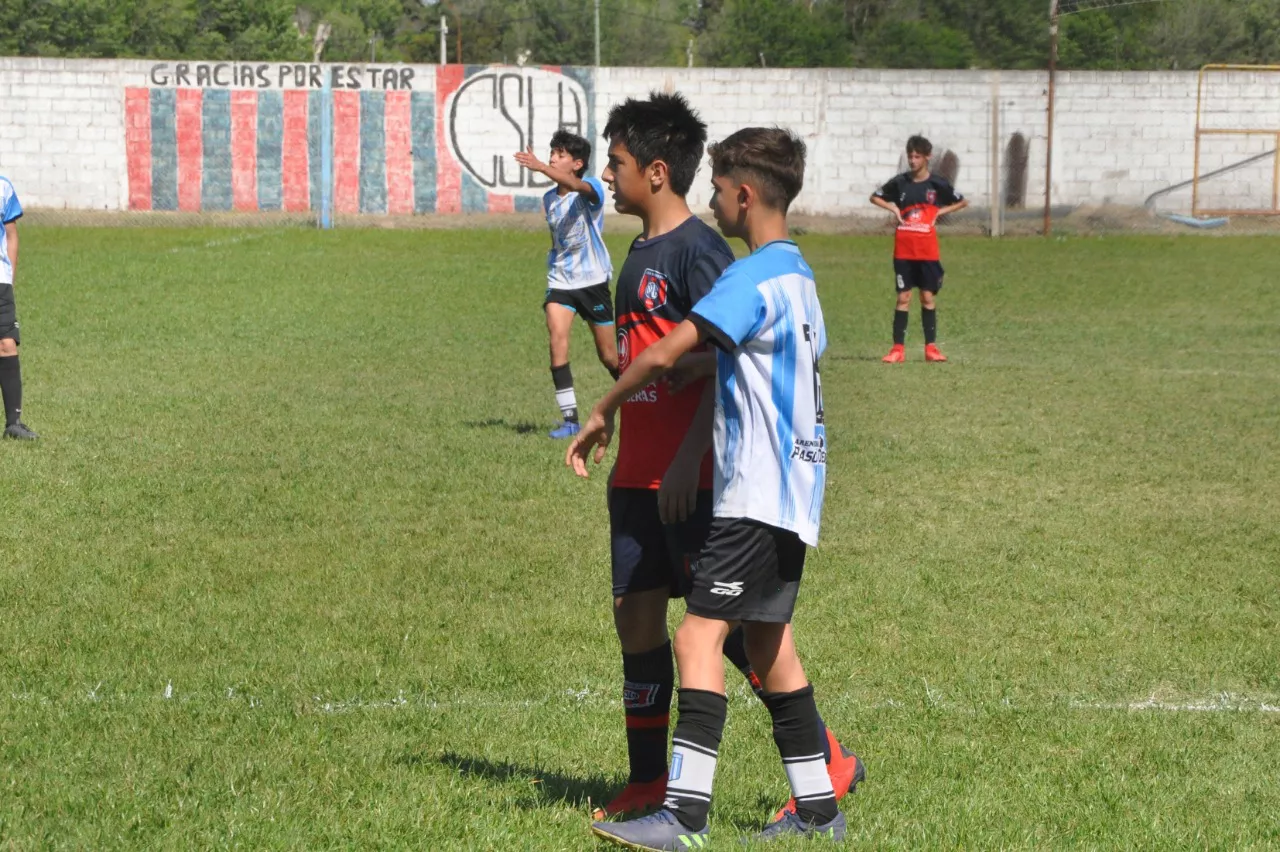 Centro Social vs Alberdi B vs San Cayetano (176)