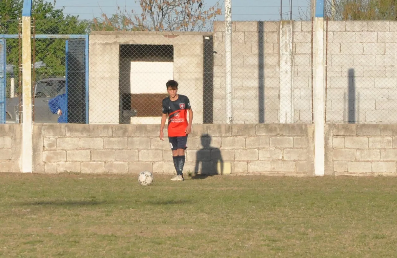 Centro Social vs Defensores de Alberdi vs Juventud Unida Río Cuarto (210)