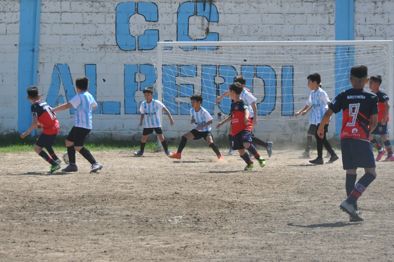 Centro Social Alberdi  Atenas (130)