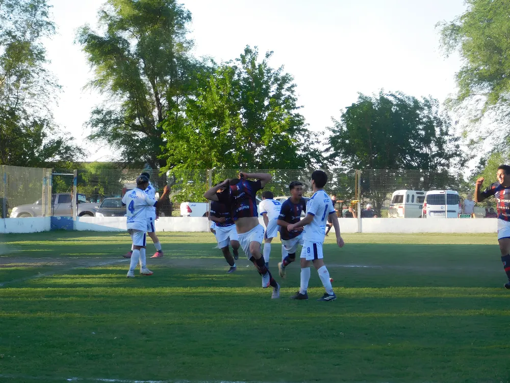 cc3300e52bd34e6ac8276f91963f0f5259b1eef6 (1)