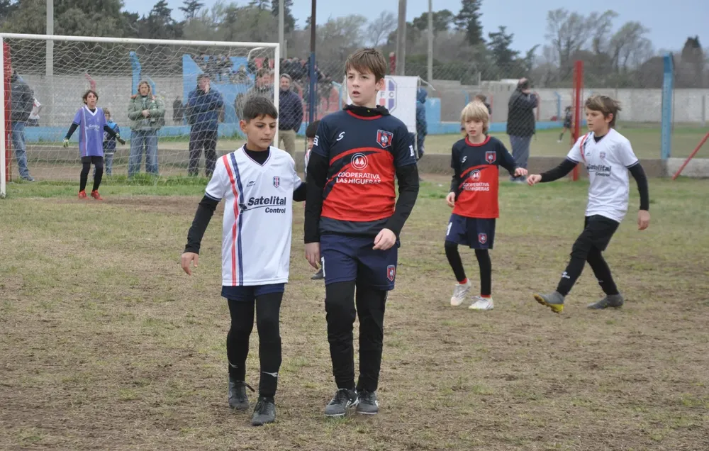 Centro Social Infanto Juvenil vs Social Recreativo Fusion (85)