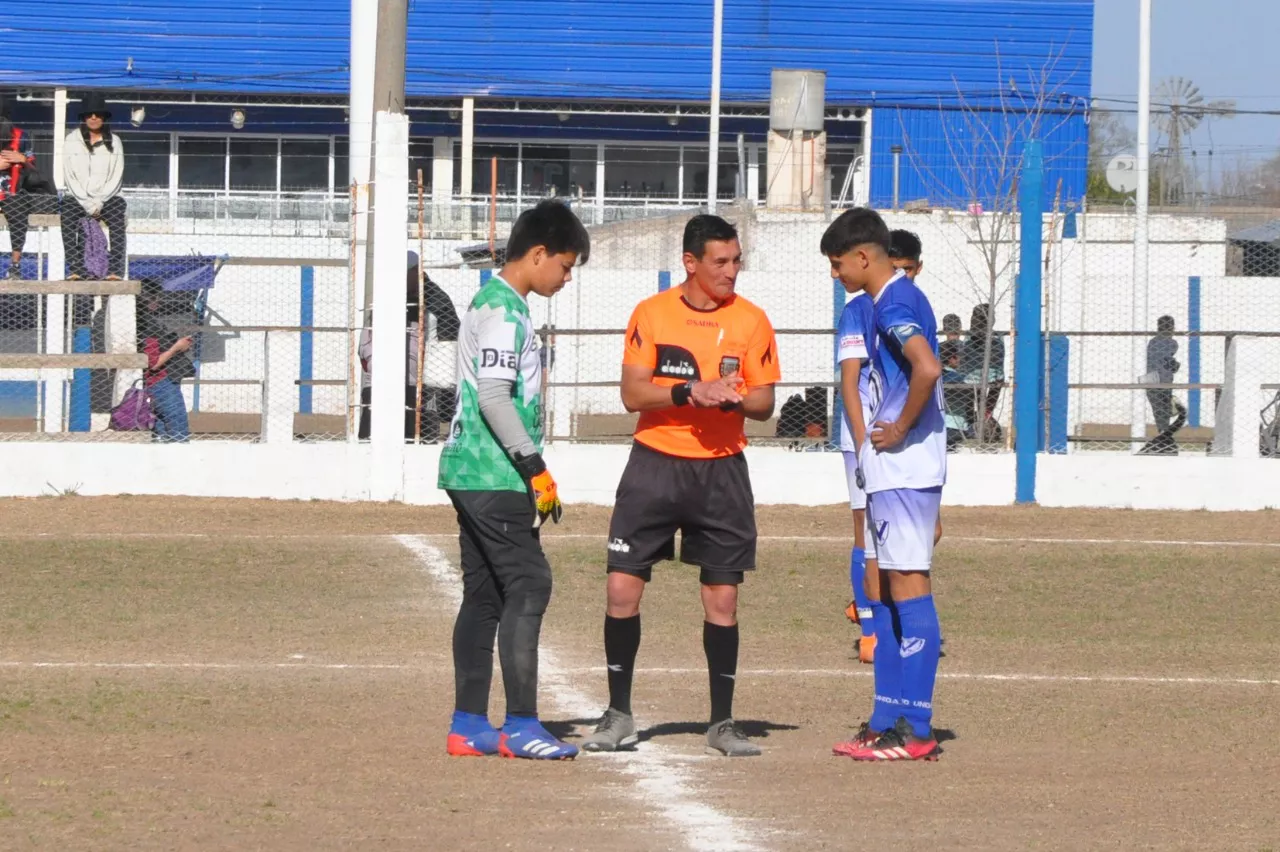 Centro Social vs Municipal Adelia María vs Juventud Unida (166)