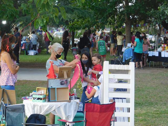 MUJERES QUE NO PARAN FERIA NAVIDEÑA 2020 (30)