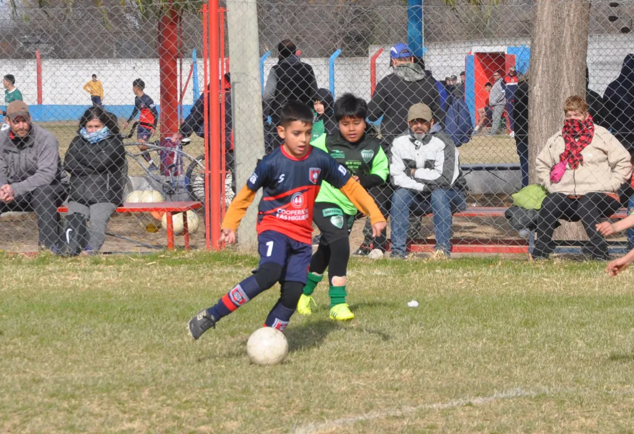 Centro Social vs Lutgardis vs Banda Norte (123)
