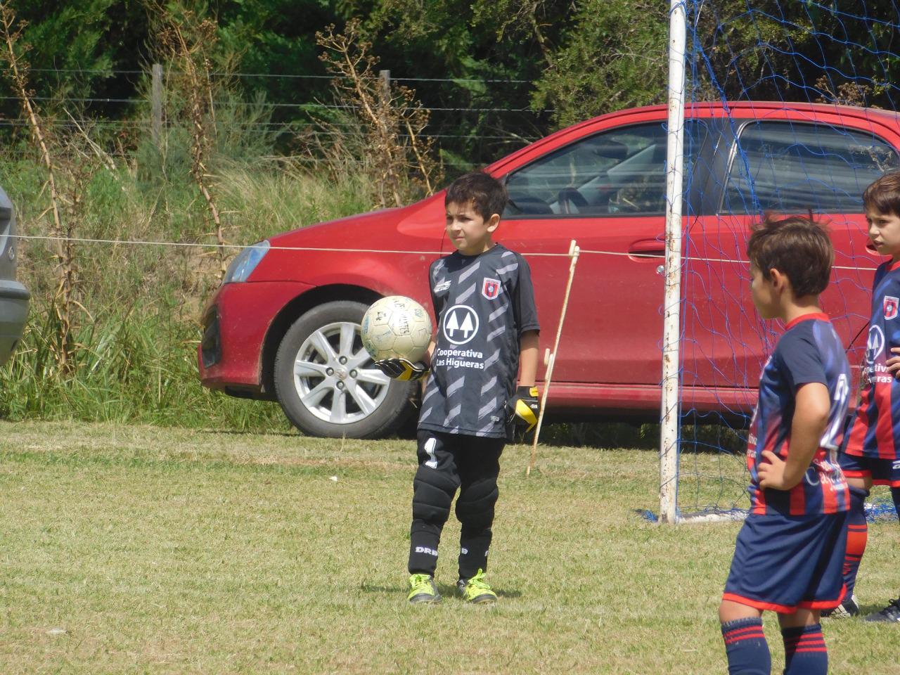 Centro Social Categoria 2013 Relampago Estudiantes (30)