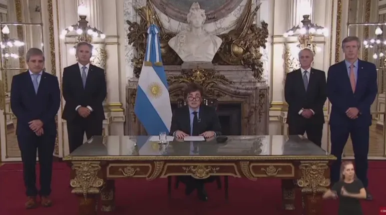 Captura de pantalla 2024-04-22 220106