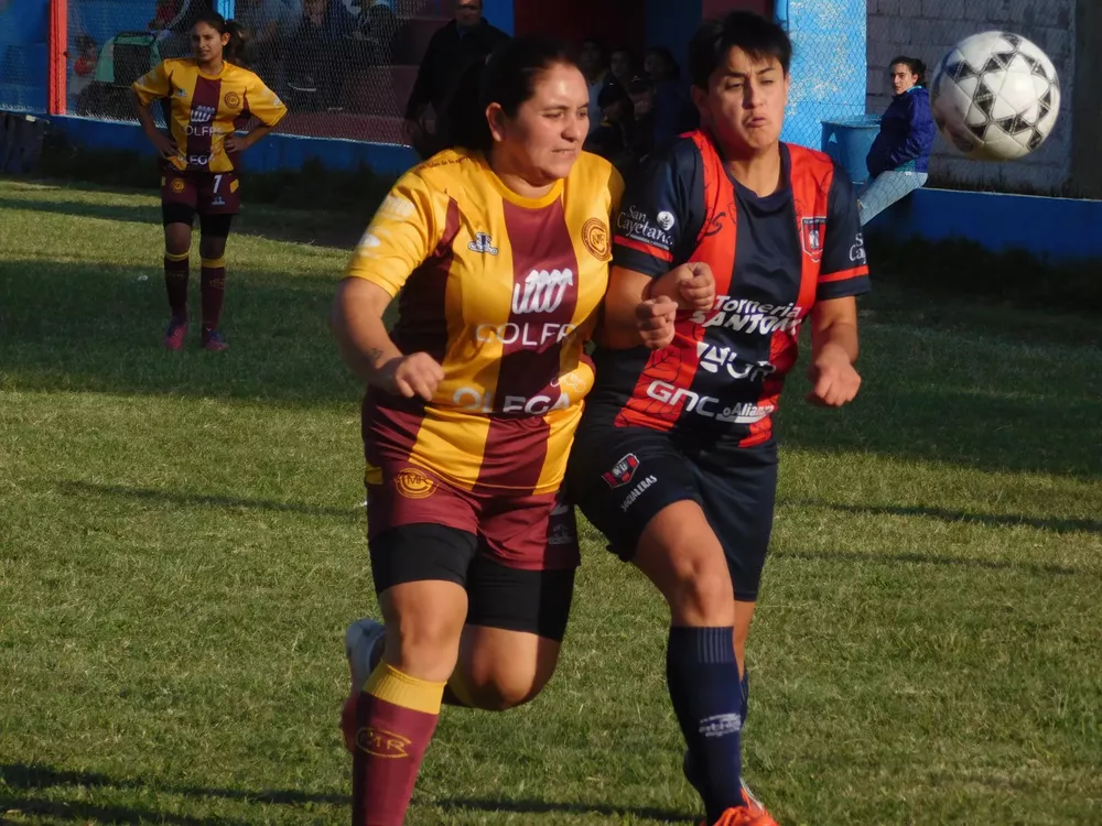 Femenino Centro Social Municipal de Reducción (21)