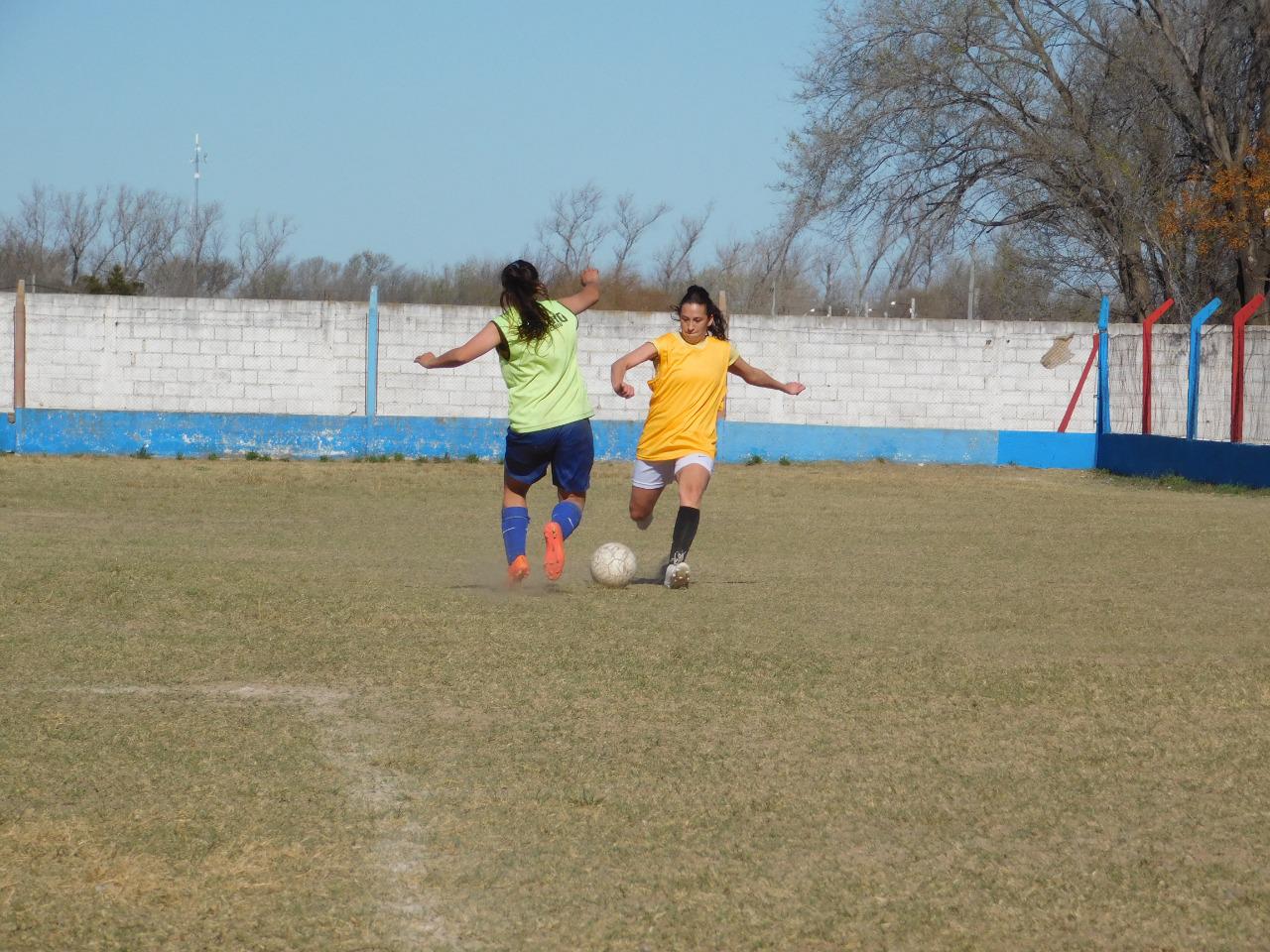FEMENINO ROSARIO AMARILLO (13)